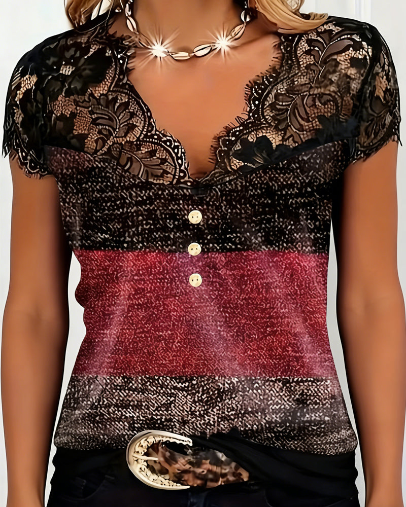 Sharon | V-neck T-shirt with lace and colorful patchwork